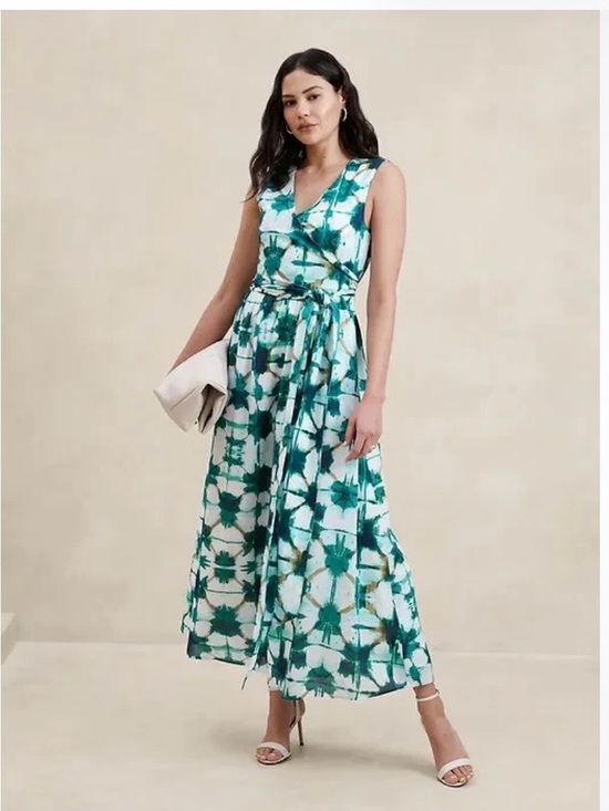 Banana Republic Dresses & Skirts - Banana Republic Voile Cotton Wrap Maxi Dress in Green Tie Dye
Women Sz 2
